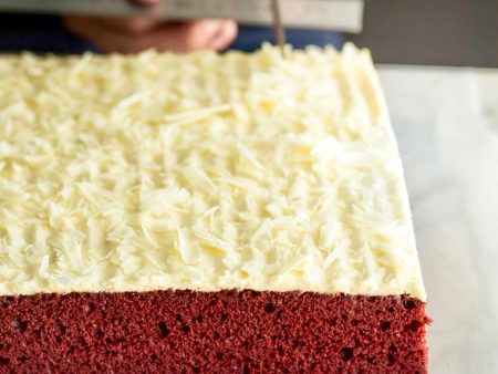 Goofy - Red Velvet Iced Slab 3.1kg, vegetarian friendly Fashion