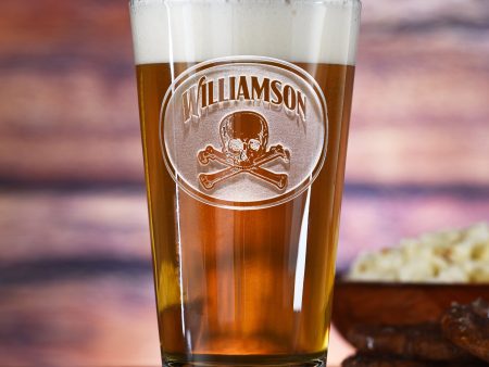 Personalized Skull and Bones Pub Glass Fashion