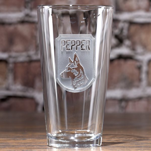 Man s Best Friend Pet Lover Gift, Personalized Dog Breed Pint Pub Glass Fashion