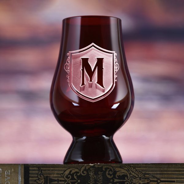 Engraved Red Glencairn Whisky Glass With Crest For Sale